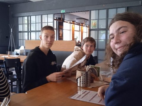 II.P Návštěva restaurace