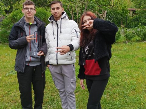 Na včelí farmě