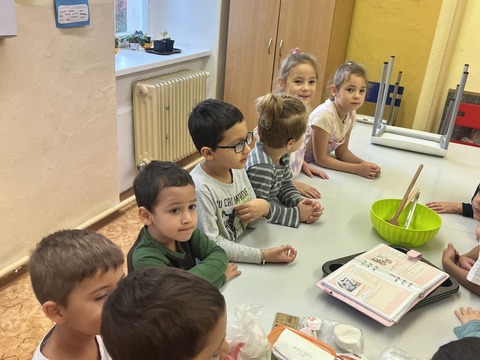 Pečeme si muffiny ke svačině 17.10.2025