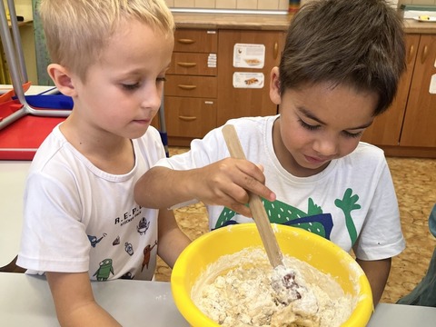 Pečeme si muffiny ke svačině 17.10.2025