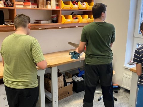 Výroba vánoční výzdoby 6.C