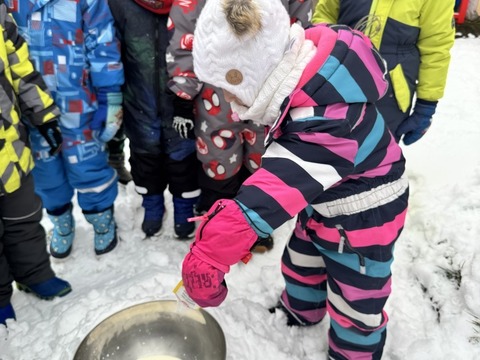 Výroba zmrzliny ve sněhu 30.01.2026